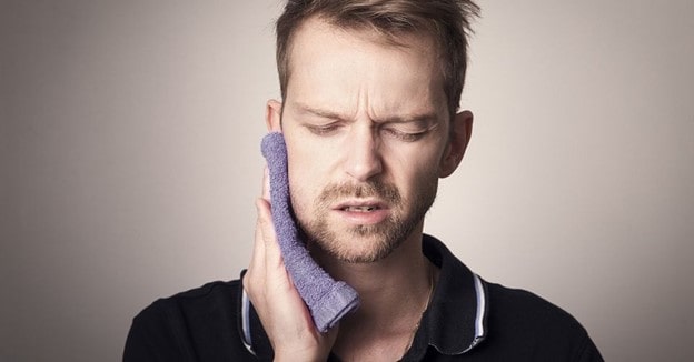 بعد از انجام جراحی دندان عقل نهفته چه کار کنیم؟